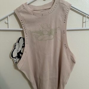 Boys lie stud tank